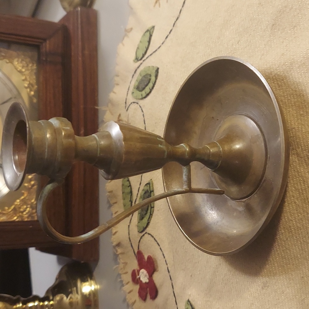 ❤️ Vintage Brass Works Solid Brass Chamber Stick